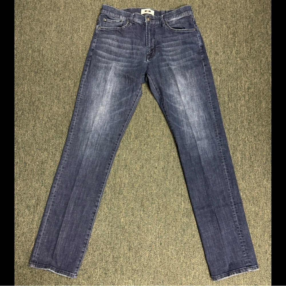 Classic Slim Straight Blue Jeans